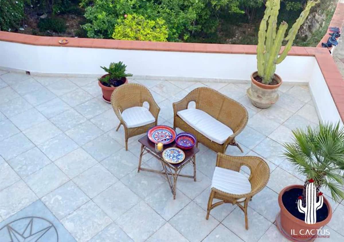 Il Cactus: Una Piccola Oasi In Paese Favignana Bagian luar foto